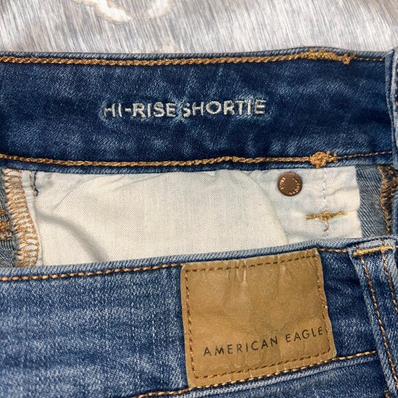 American Eagle Hi-Rise Shortie Shorts - Picture 4 of 4